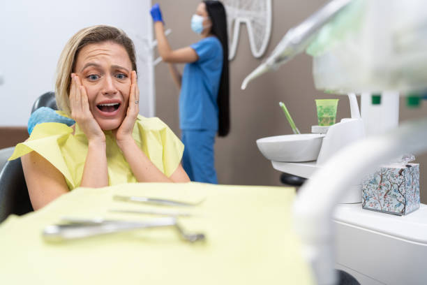 Best Emergency Tooth Extraction in Garden City, NY